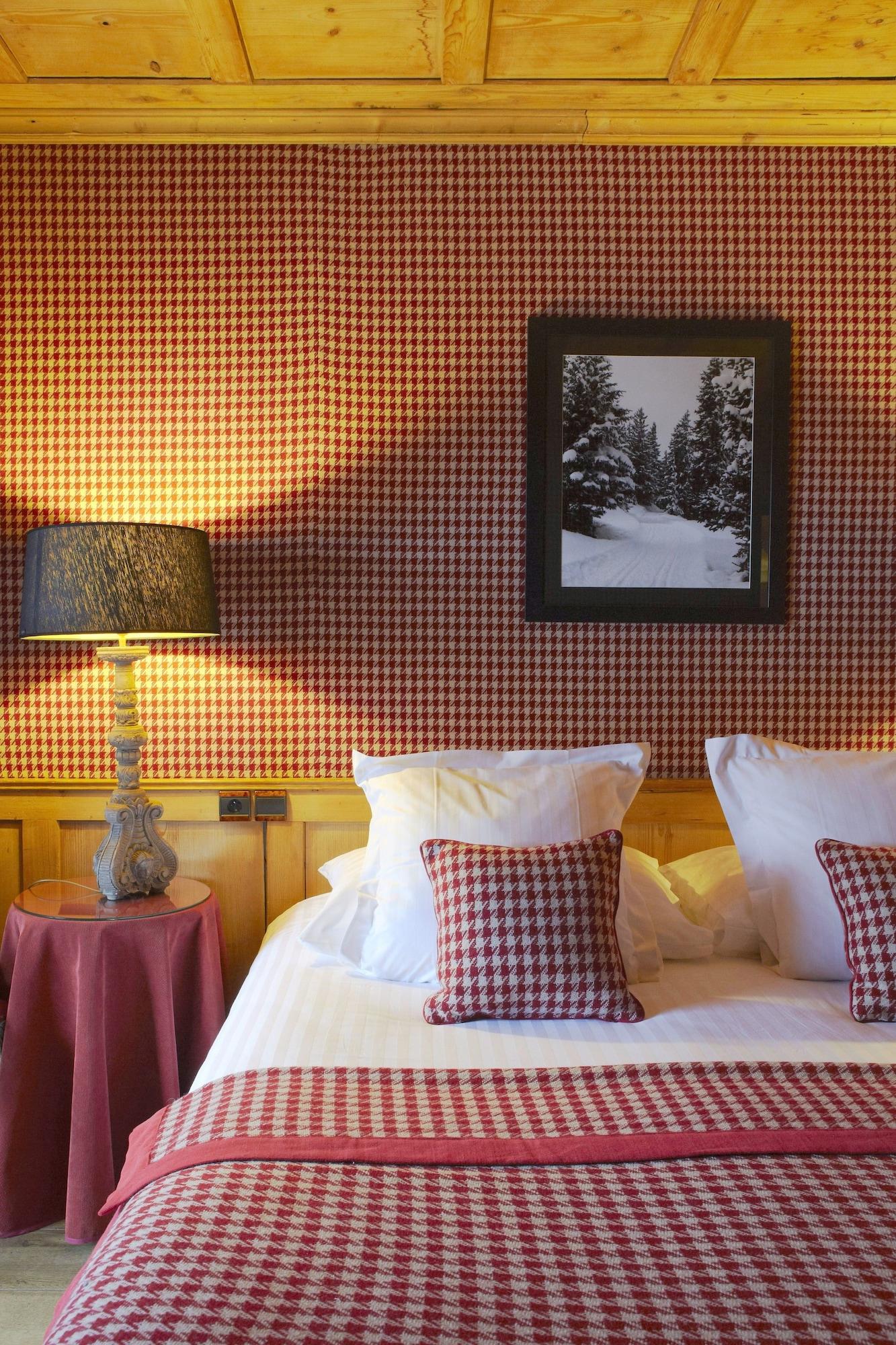 Mont Blanc Hotel 4*