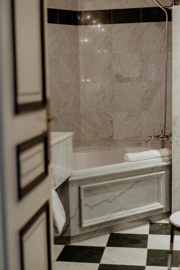 Mont Blanc Hotel 4*
