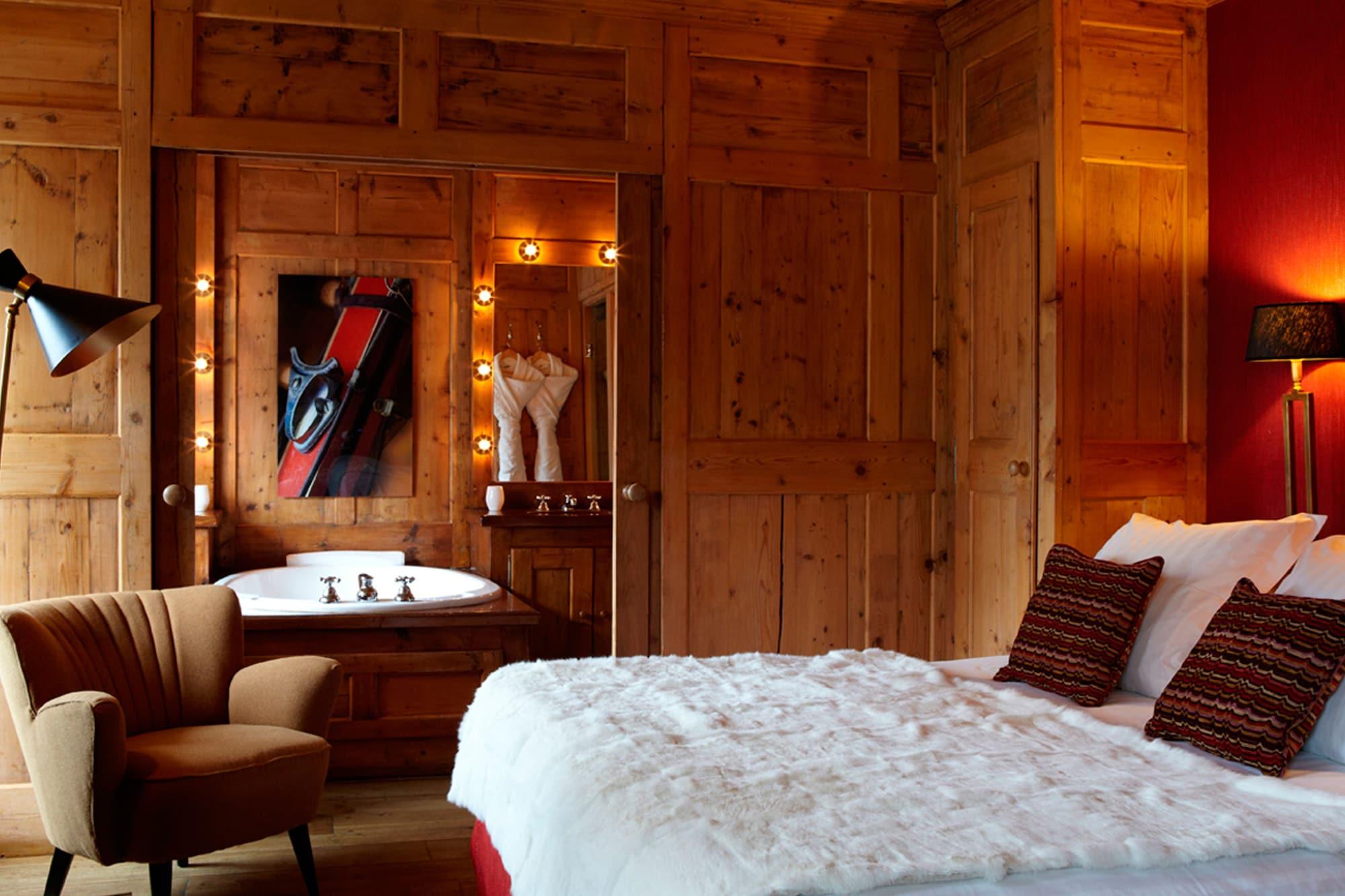 Mont Blanc Hotel 4*